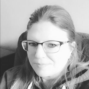 Meet your Posher, Paula